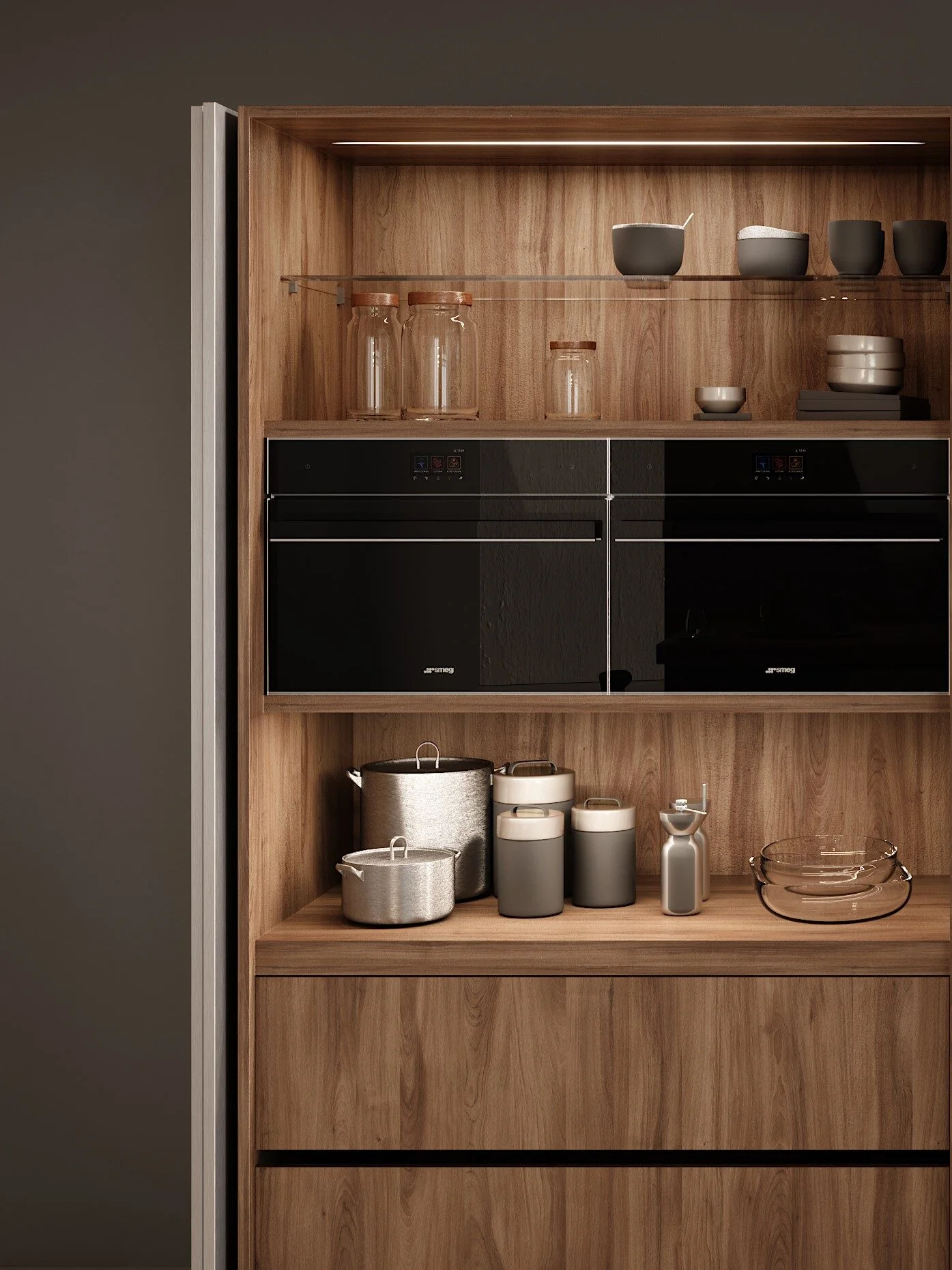 Cocina K1 a medida en Cádiz: piedra, metal y madera con líneas fluidas — Rosso Home Design