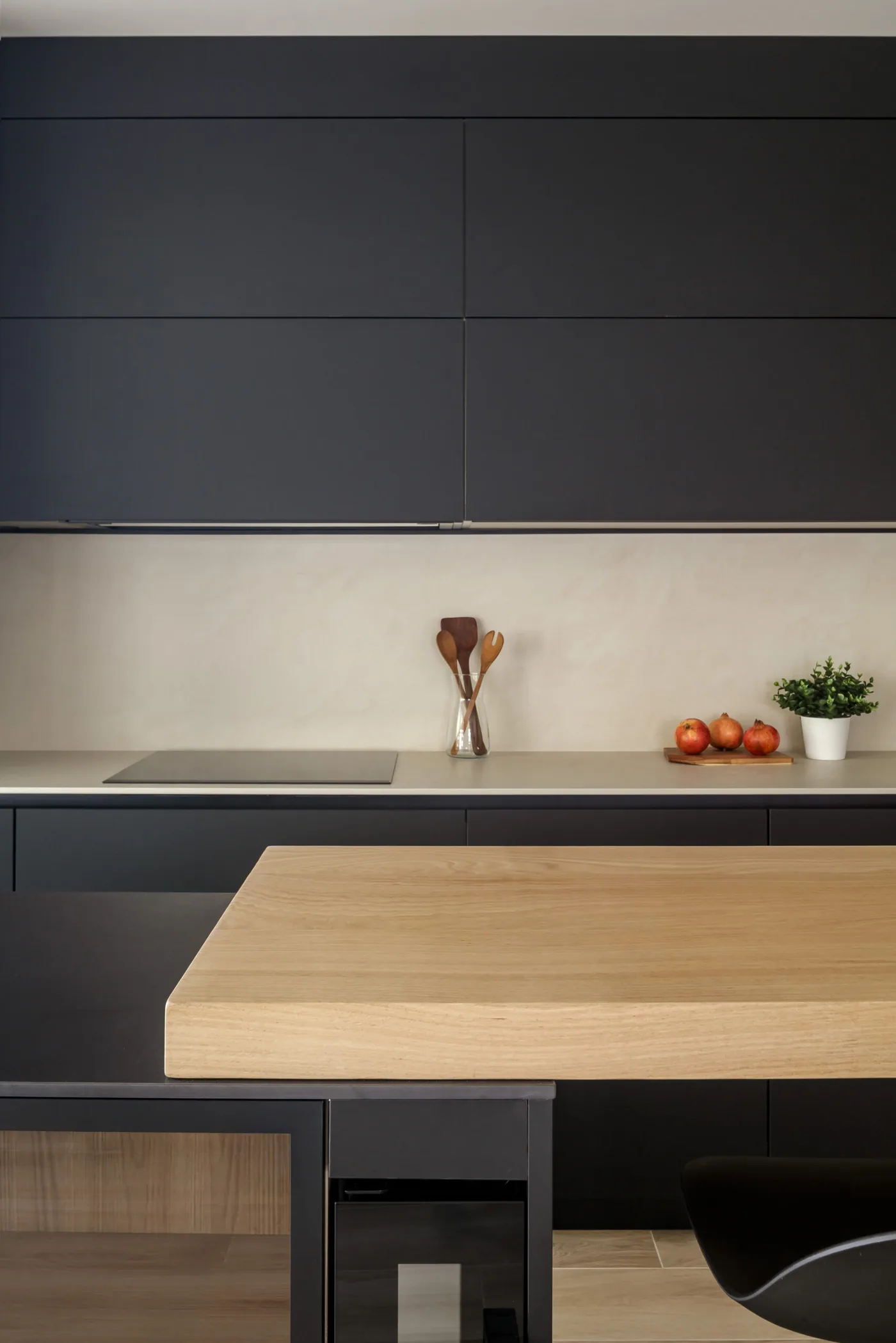 Acabado y material de cocina a medida en Cádiz — Rosso Home Design