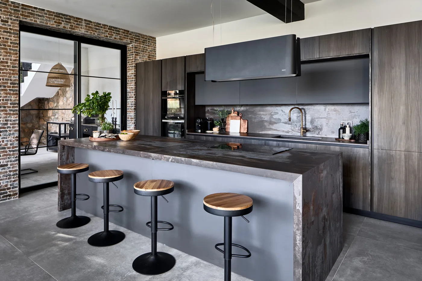 Acabado y material de cocina a medida en Cádiz — Rosso Home Design